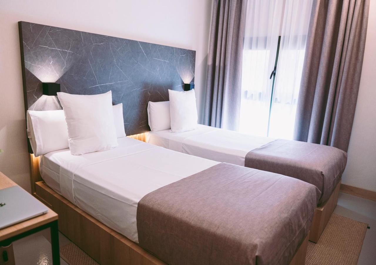 Hotel Casa Gardenia Barselona Dış mekan fotoğraf